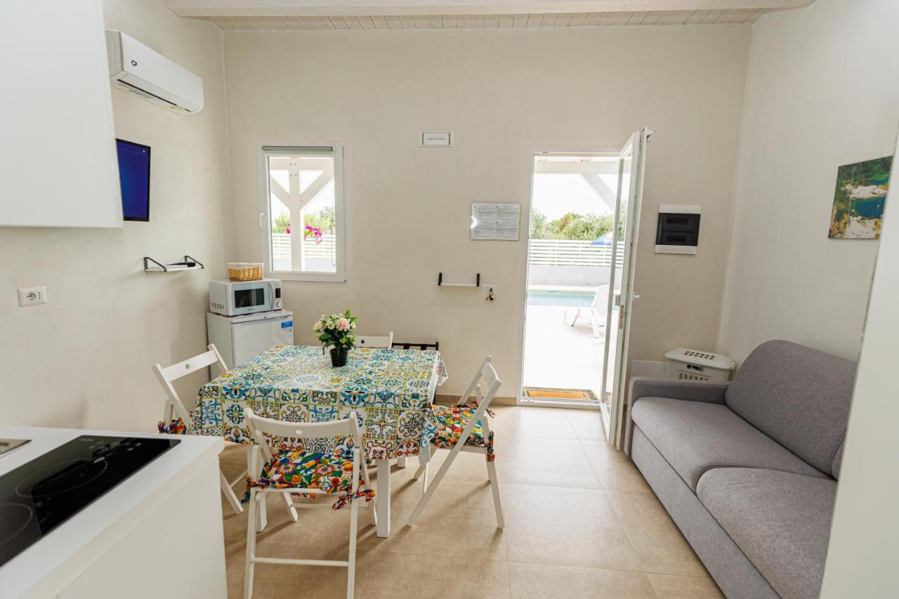 Perladelmare Aparthotel Avola Ngoại thất bức ảnh